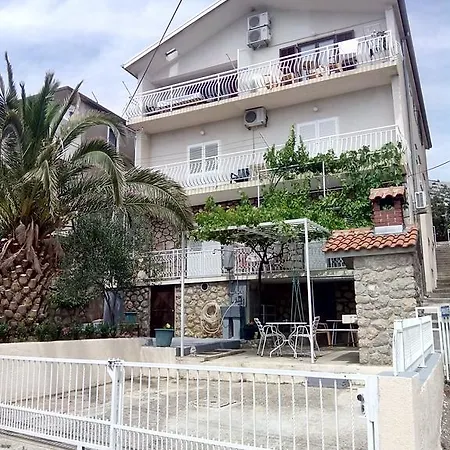 Appartement Ivanka *